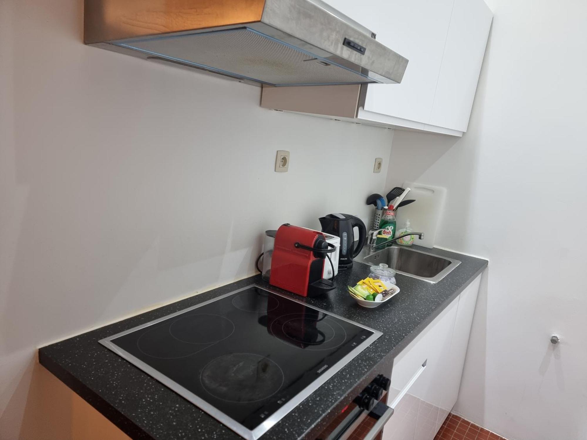 Florya Studio Woluwe Брюссель Экстерьер фото